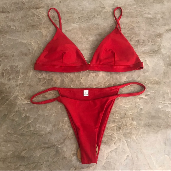 Red Triangle 2 Piece Bikini Set - Picture 2 of 3
